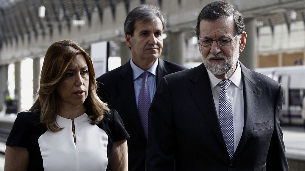 Rajoy: "El AVE es uno de los mejores espejos donde nos podemos mirar los españoles"