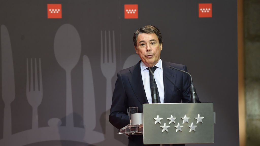 González aprobó desde el gobierno regional el proyecto del campo de golf del Canal adjudicado a su hermano
