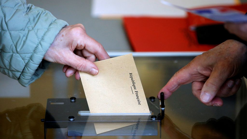 Las imágenes de la jornada electoral en Francia