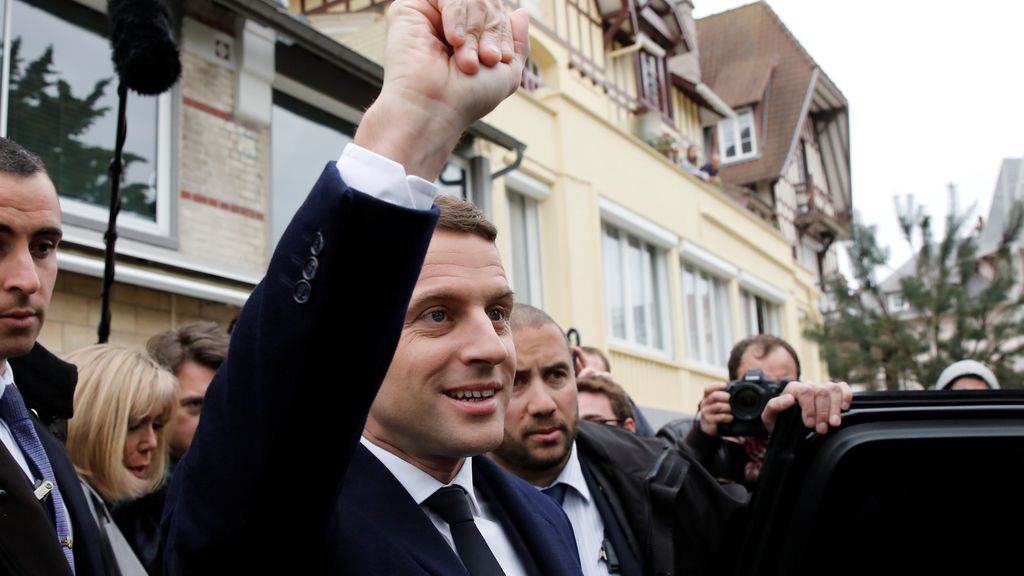 Las imágenes de la jornada electoral en Francia