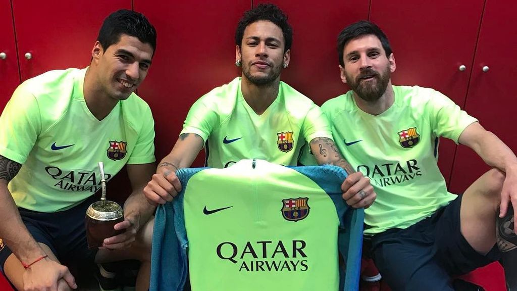 Neymar reune a la MSN para celebrar los 500 goles de Messi con el Barça