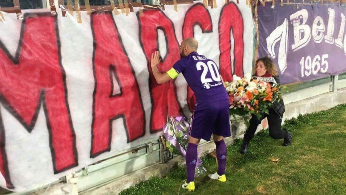 La emotiva dedicatoria de Borja Valero a Marco, el aficionado de la Fiore fallecido accidentalmente en una pelea de ultras entre Benfica y Sporting de Lisboa