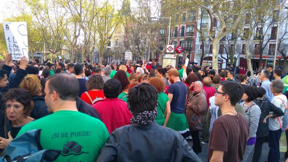 ¿Piensas manifestarte frente a la sede del PP?, amenazan con multarte