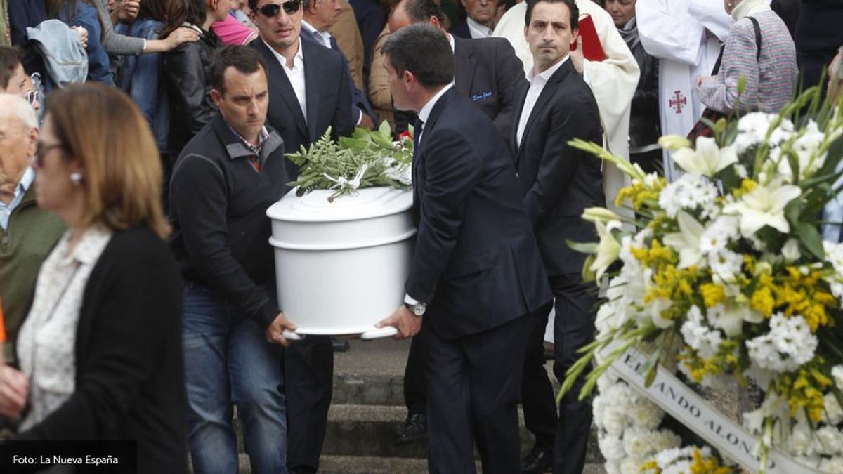 Ni flores, ni coronas: los padres de Gonzalo Basurto piden a los vecinos que donen el dinero de su funeral a la lucha contra la diabetes infantil Ni flores, ni coronas: los padres de Gonzalo Basurto piden a los vecinos que donen el dinero de su funeral a la lucha contra la diabetes infantil