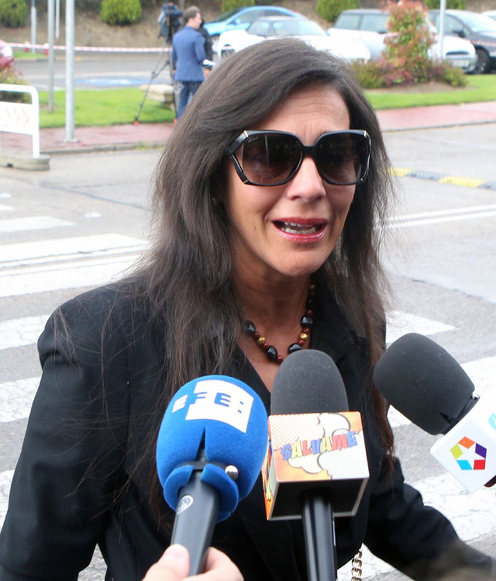 Concha Azuara, rota de dolor