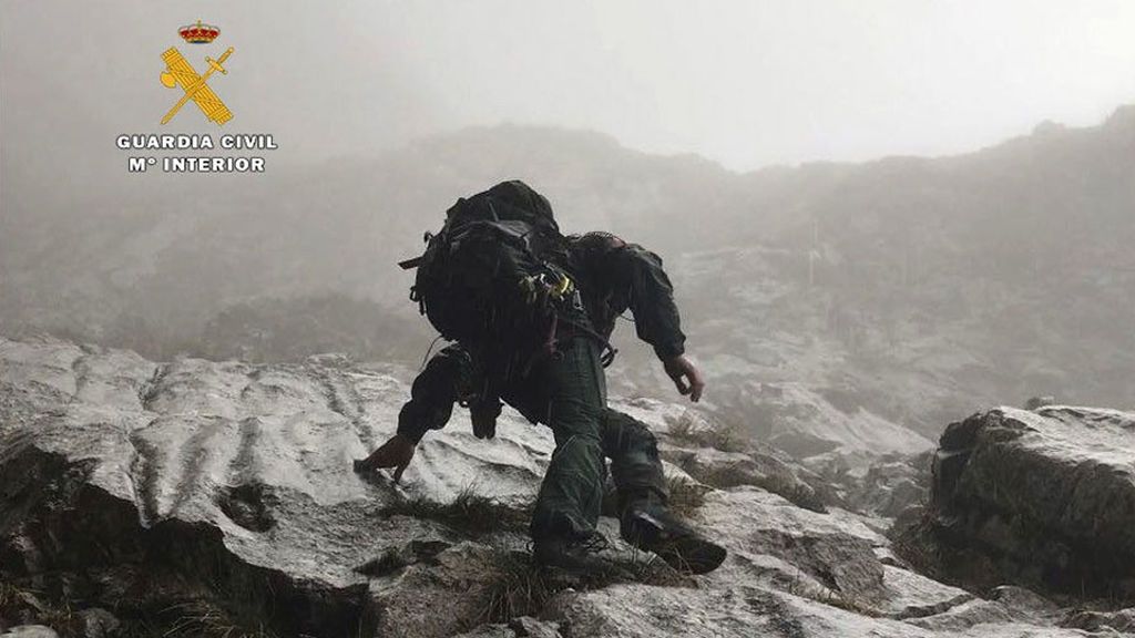 Complicado rescate de los cuerpos de los tres montañeros fallecidos en Picos de Europa