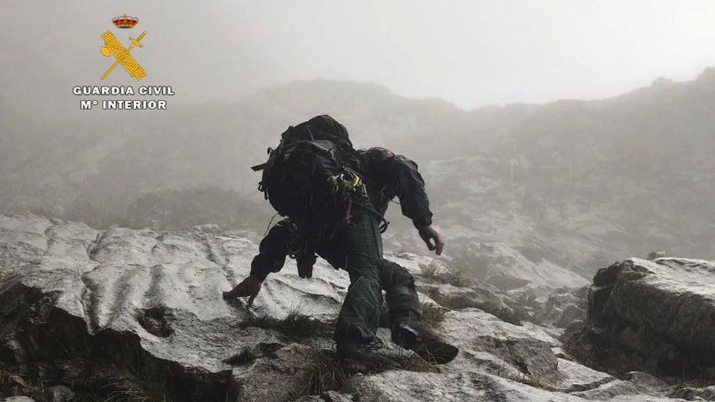 Complicado rescate de los cuerpos de los tres montañeros fallecidos en Picos de Europa