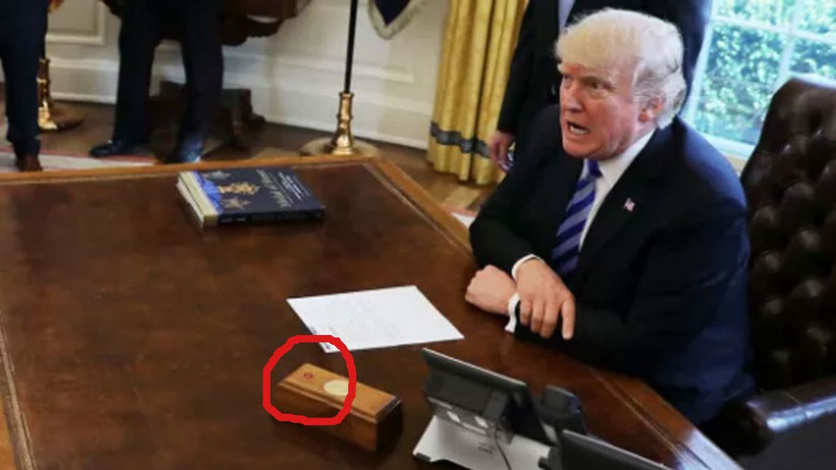 Donald Trump y el inquietante botón rojo del despacho oval