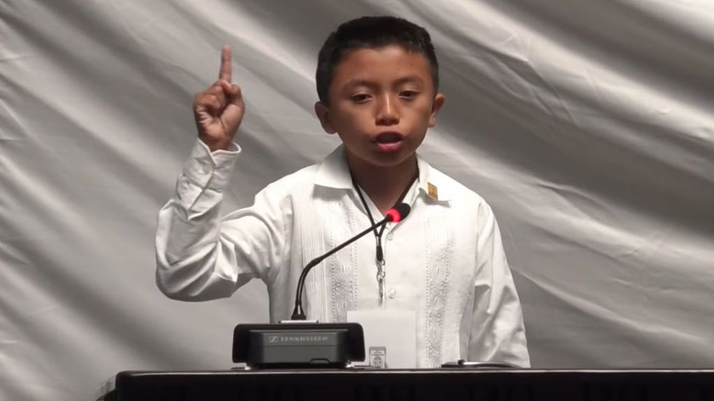 El discurso sobre la corrupción de un niño de 10 años que sonroja a los políticos en México