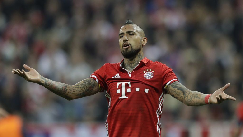 ¿Vacile de Twitter al Bayern de Múnich? Le sugiere seguir a Cristiano Ronaldo ¿Vacile de Twitter al Bayern de Múnich? Le sugiere seguir a Cristiano Ronaldo
