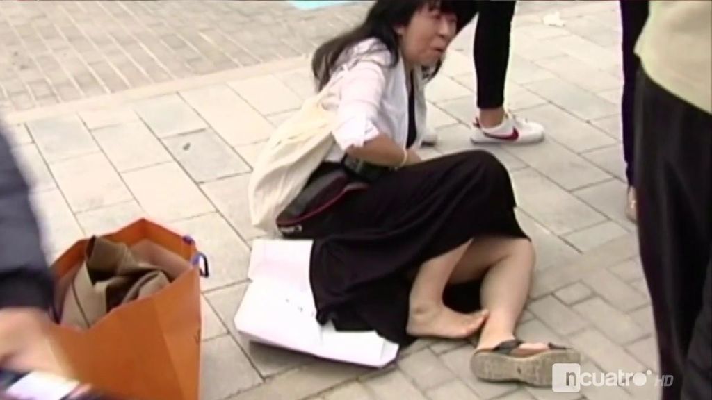 La locura de una madre por una foto de Cristiano con su hija provoca el caos en Valdebebas La locura de una madre por una foto de Cristiano con su hija provoca el caos en Valdebebas