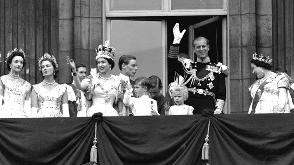 El Príncipe Felipe de Edimburgo se retira de la vida pública, su vida junto a la Reina Isabel de Inglaterra en imágenes
