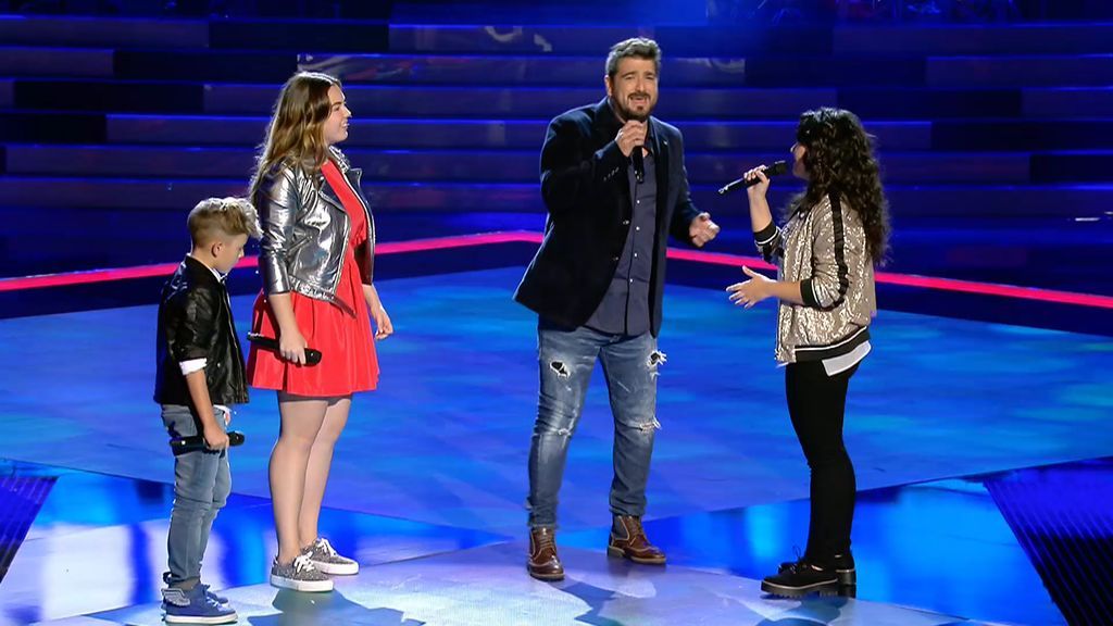 ¡Todo el mundo en pie! Antonio Orozco y sus finalistas lo dan todo con ‘Pídeme’