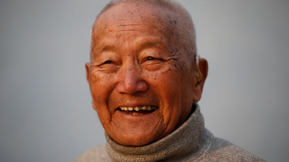Muere a los 85 años intentando conquistar la cima del Everest