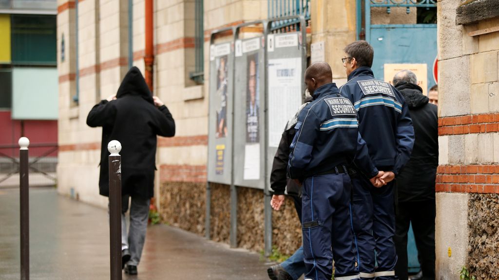 Marine Le Pen y Emmanuel Macron luchan por la presidencia