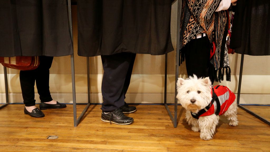 Marine Le Pen y Emmanuel Macron luchan por la presidencia