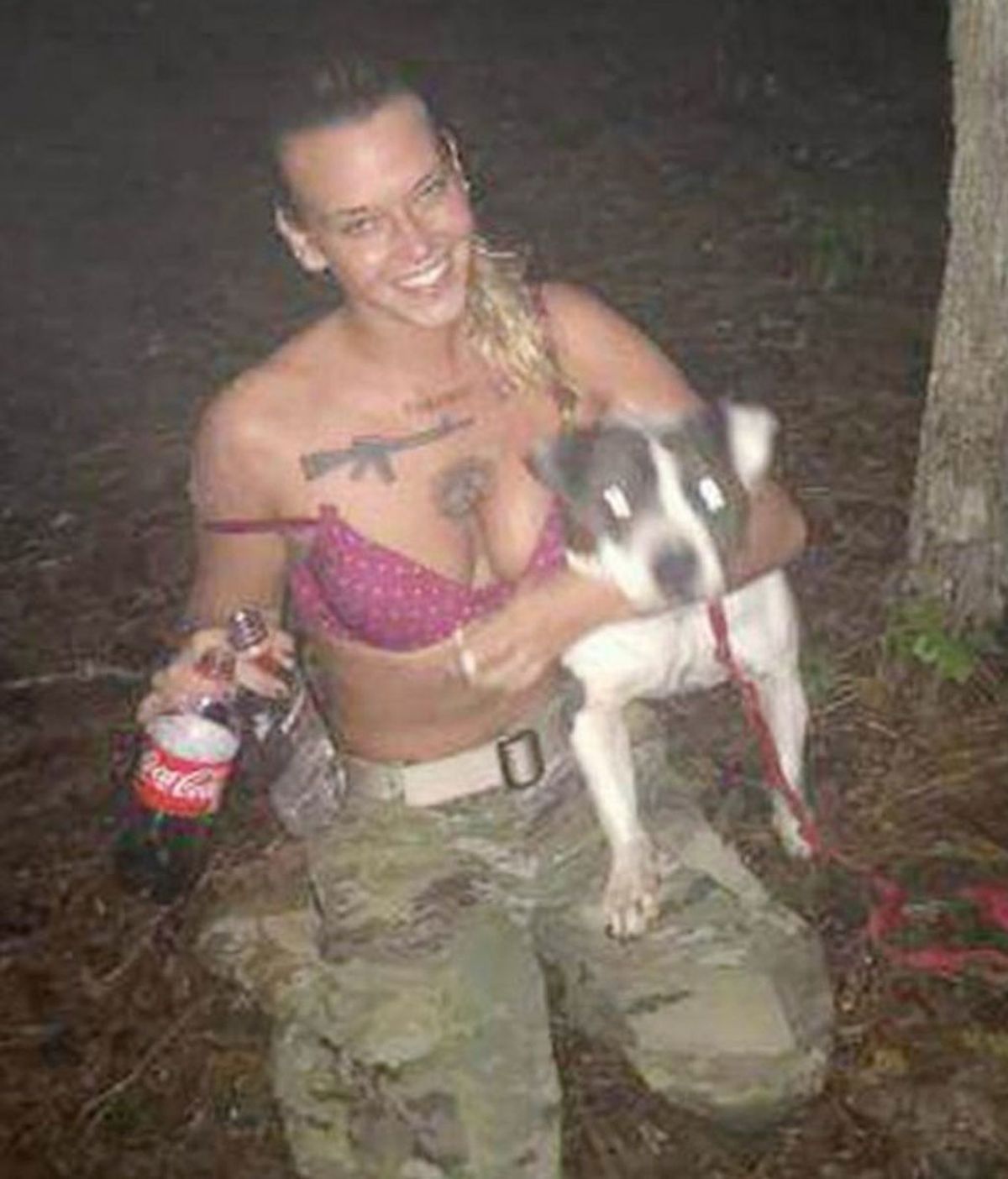 Aparece muerta la veterana de guerra que colgó un vídeo en el que mataba a tiros  a su perro