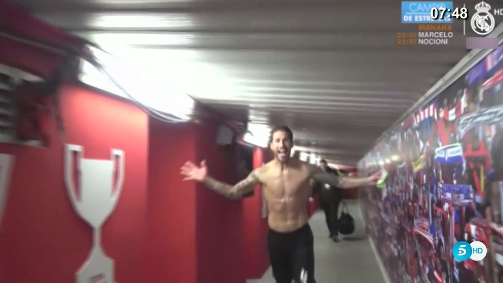 ¡La locura de Ramos! Así celebró por los pasillos del Calderón el pase del Madrid