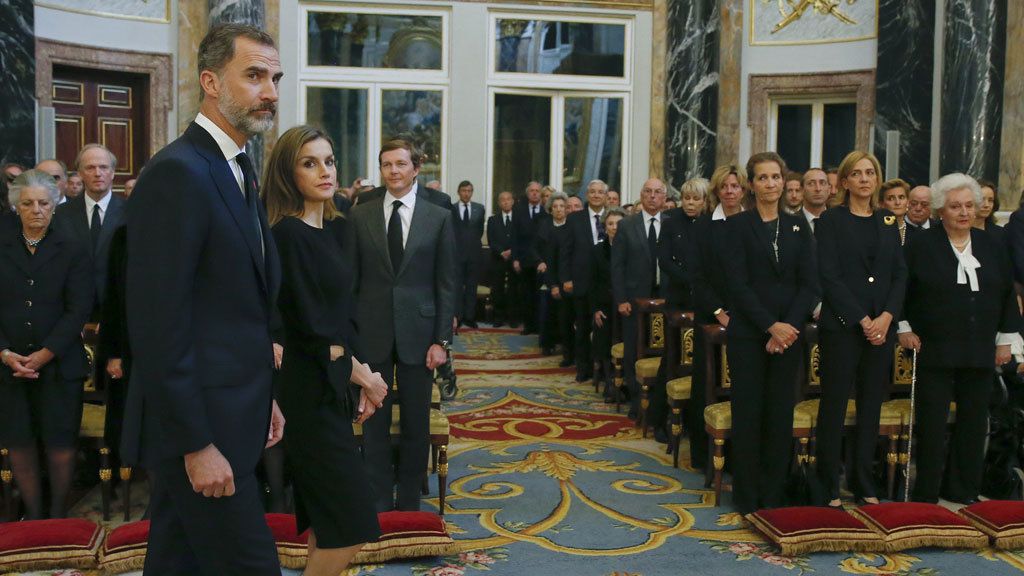 Cristina de Borbón, arropada por su madre y su hermana en su reaparición