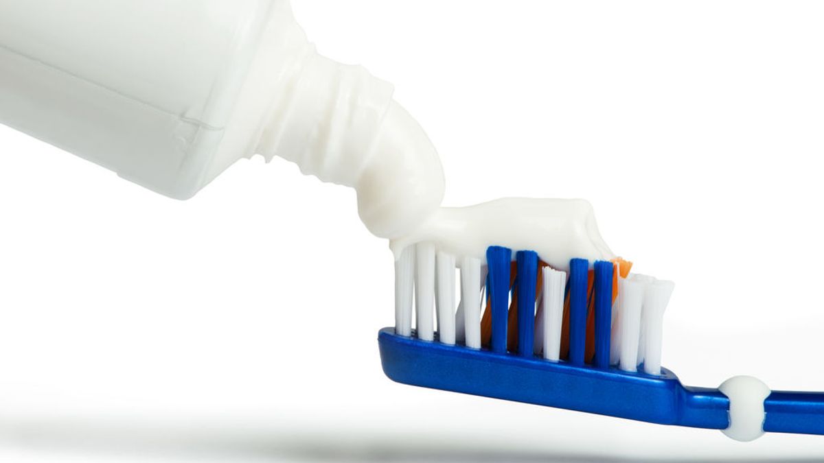 ¿Puedes saber si estas embarazada por el color de tu pasta de dientes?