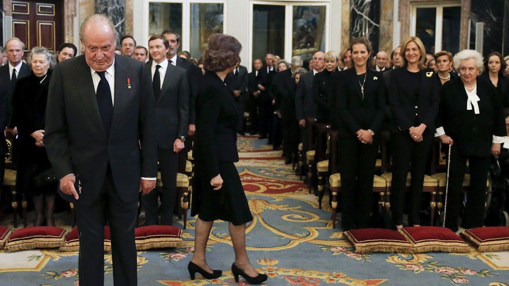 Cristina de Borbón, arropada por su madre y su hermana en su reaparición