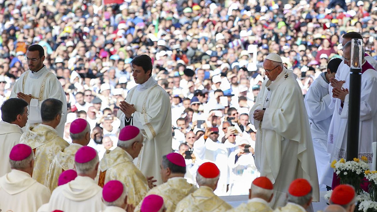 El Papa canoniza en Fátima a los pastorcitos Francisco y Jacinta