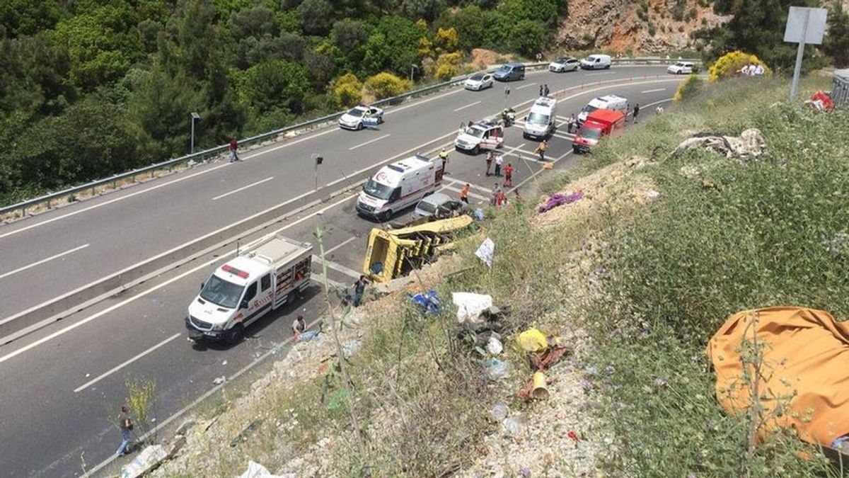 Al menos 20 muertos por un accidente de autobús en el suroeste de Turquía