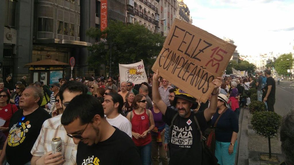 Seis años del 15M: una manifestación recuerda el movimiento ciudadano