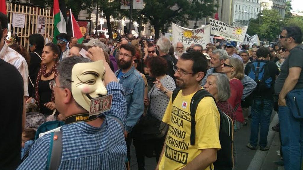 Seis años del 15M: una manifestación recuerda el movimiento ciudadano