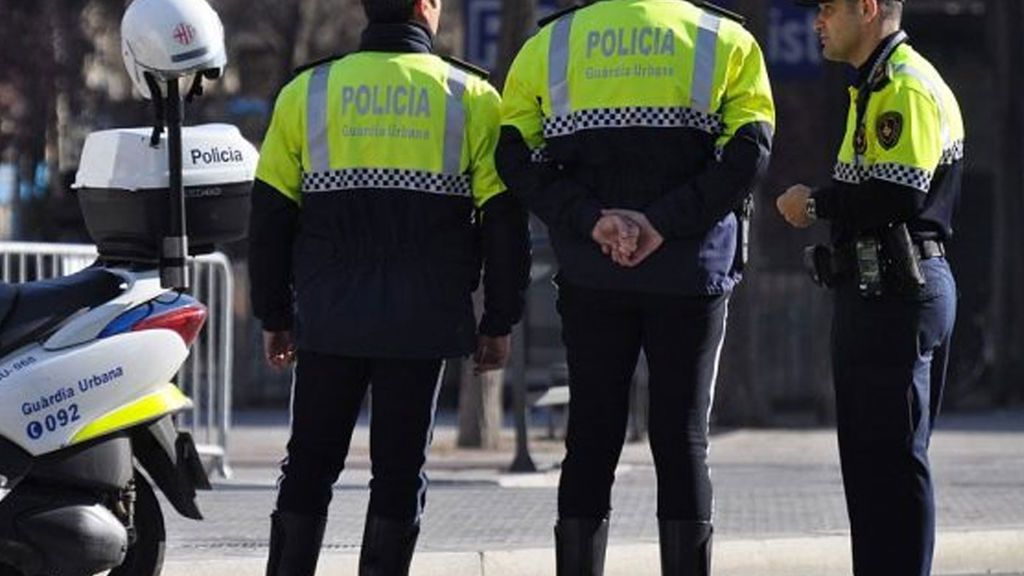 Se complica la investigación  por el asesinato de un guardia urbano en Barcelona