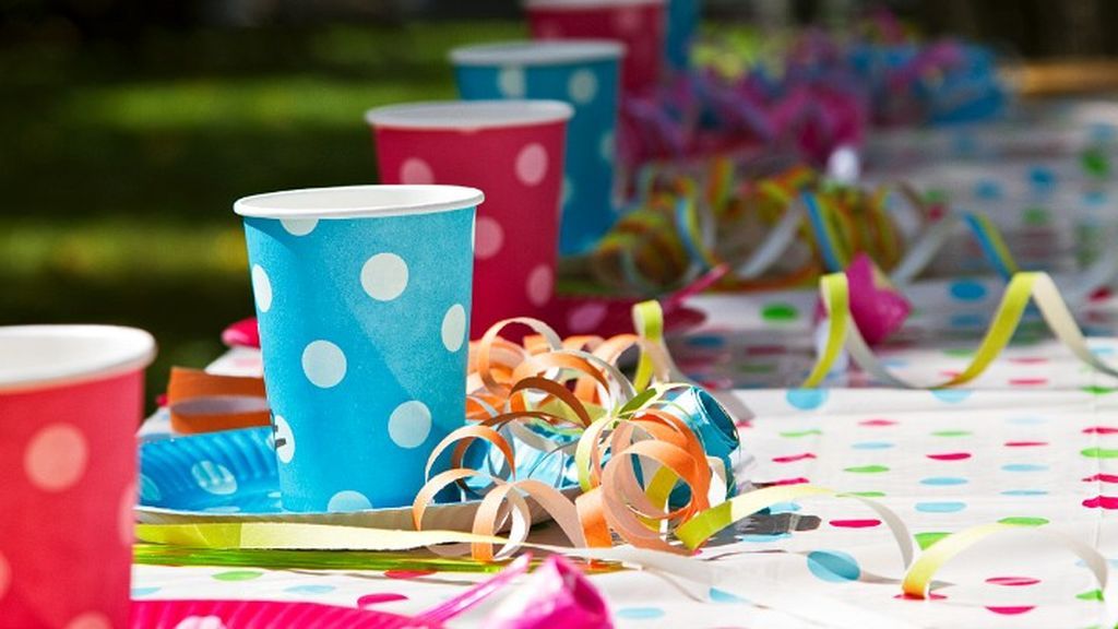Muere en extrañas circunstancias después de que nadie fuera a su cumpleaños