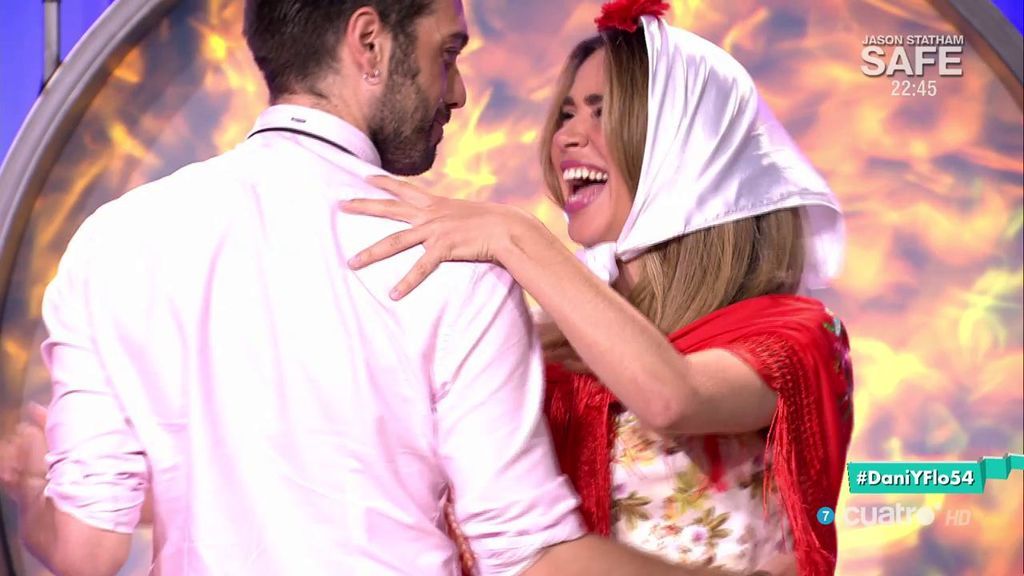 Dani Martínez y María Gómez bailan un chotis millennial