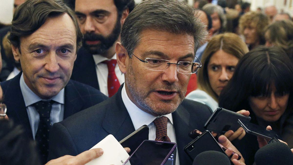 Rafael Catalá: "Es el presidente el que cesa a los ministros. Eso es lo democrático"
