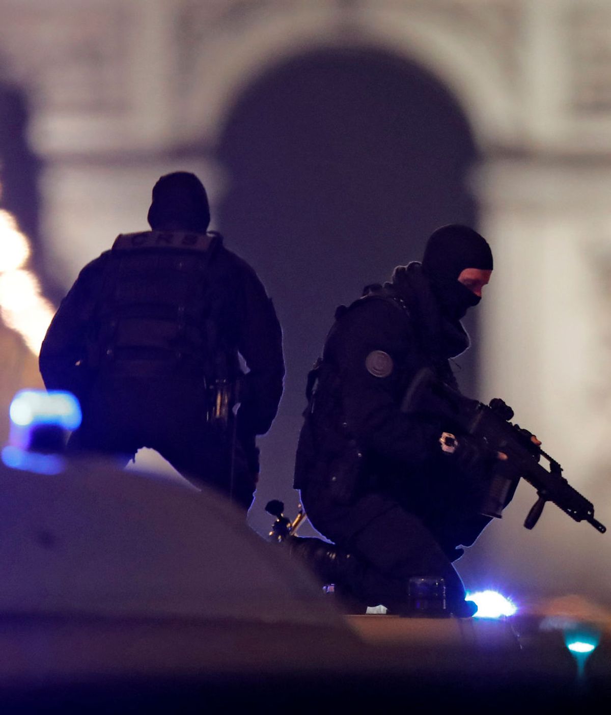 Detenido en Francia un joven de 23 años por su presunta implicación en atentado de Campos Elíseos en París