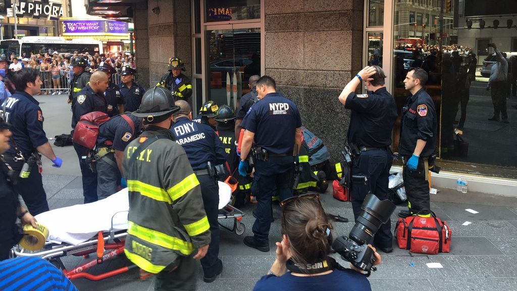 Atropello en Nueva York: las imágenes del accidente mortal en Times Square