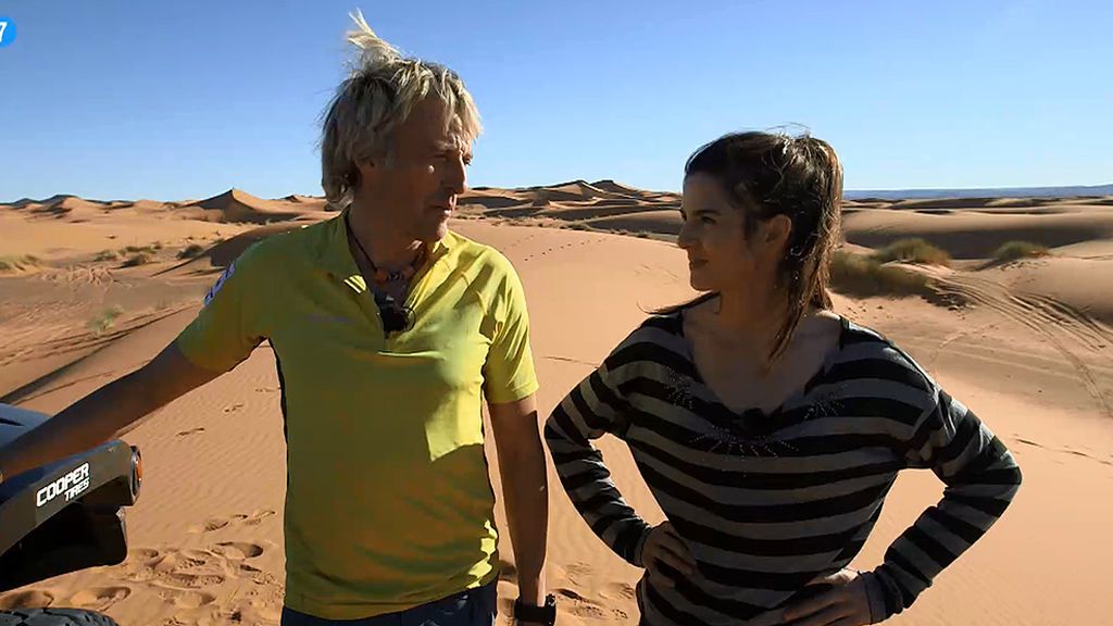 Clara Lago acompaña a Jesús Calleja en su nueva aventura por las dunas de Marruecos