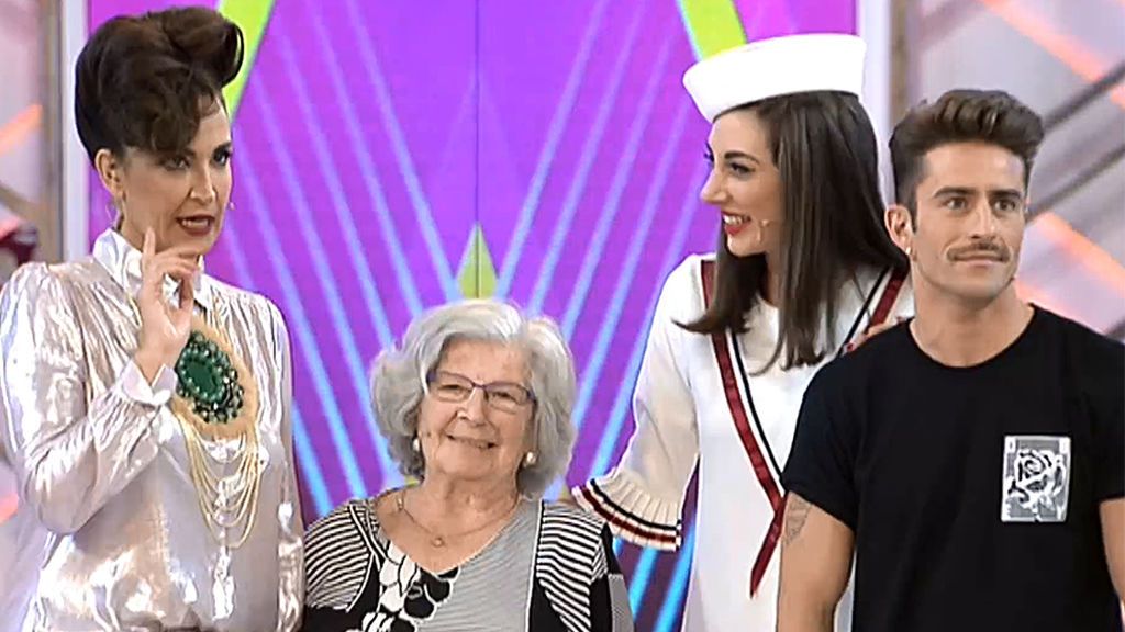 Manuela, la encantadora abuelita, que ha conquistado a Pelayo, Cristina y Natalia