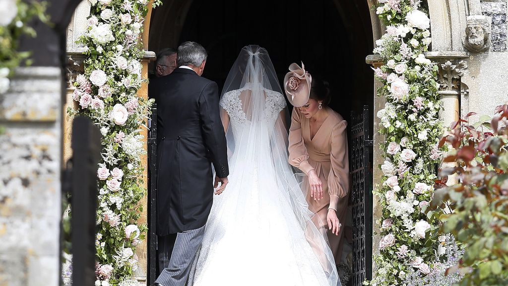 El enlace se celebra en la iglesia de Saint Mark's, en Englefield