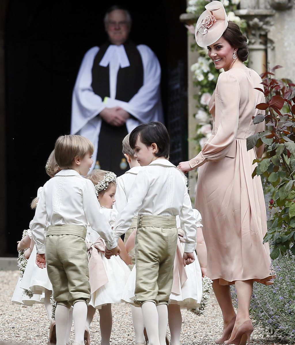 El enlace se celebra en la iglesia de Saint Mark's, en Englefield