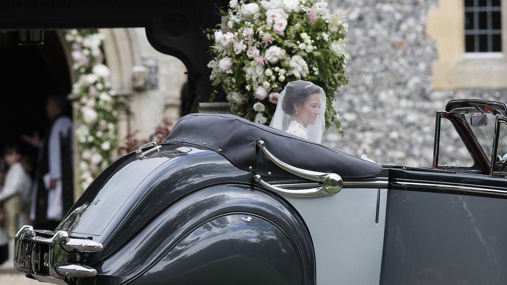 El enlace se celebra en la iglesia de Saint Mark's, en Englefield