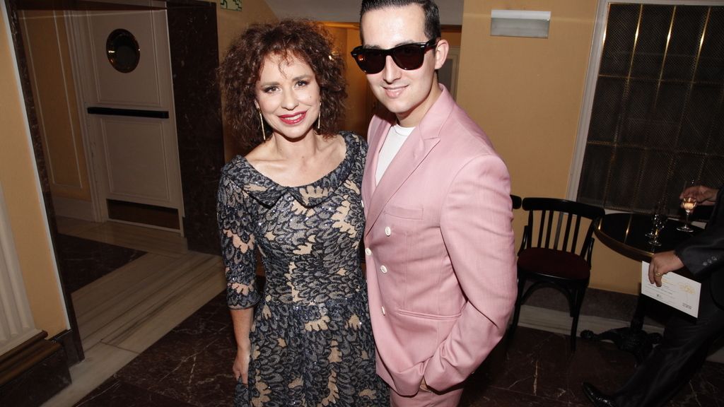 Posando con una popstar: Vicky Larraz