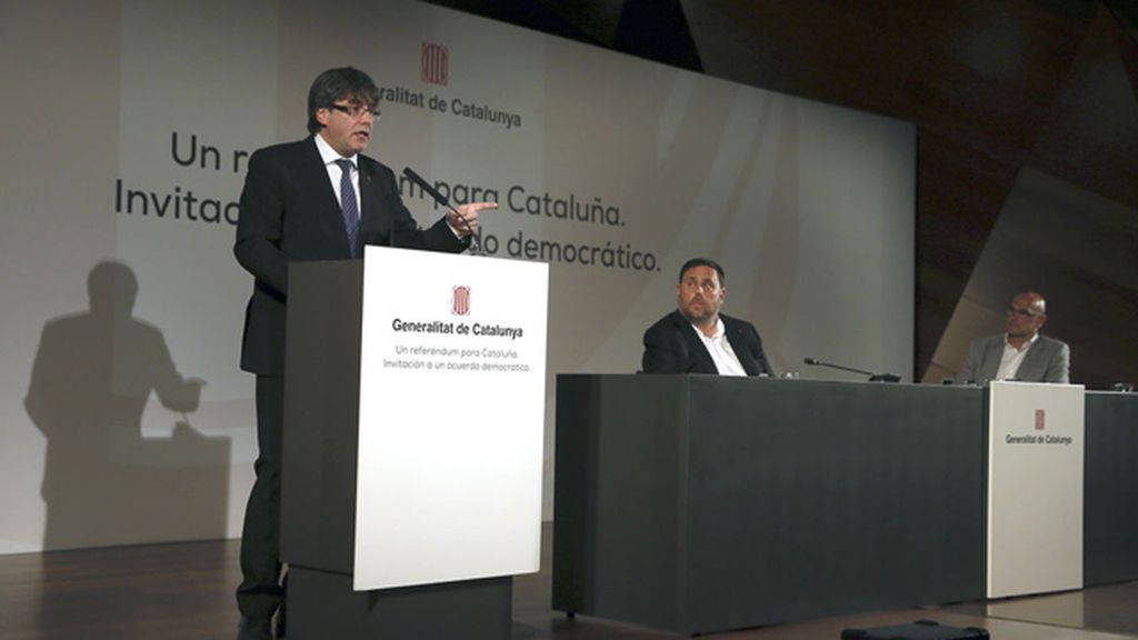 Puigdemont: "El Estado español no tiene tanto poder para parar tanta democracia"