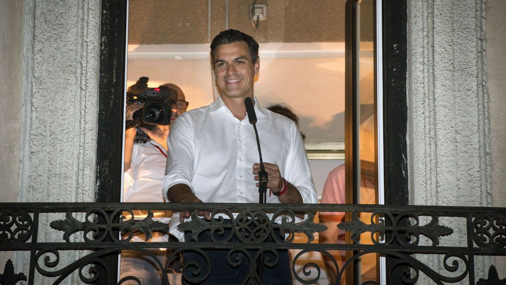 Sánchez recupera la secretaría general con más votos que en 2014