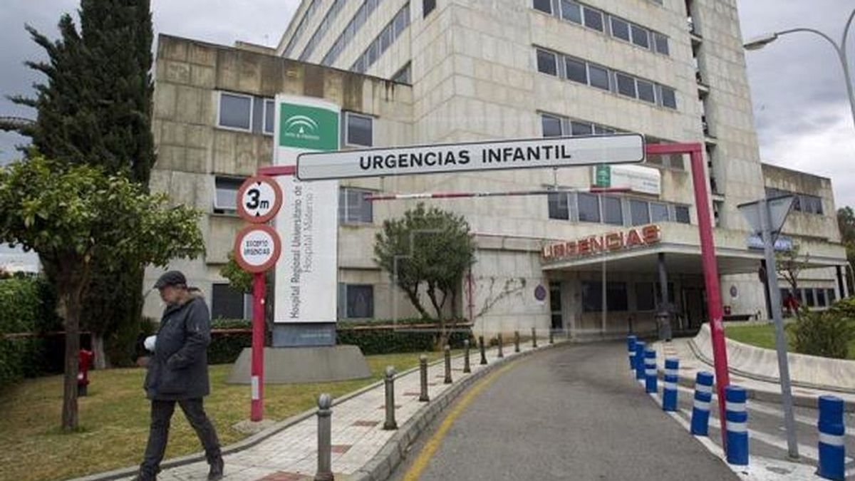 Muere un niño de tres años tras caer en una piscina en Rincón de la Victoria, Málaga