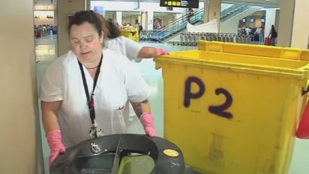 Desconvocada la huelga de limpieza en el Aeropuerto de Ibiza