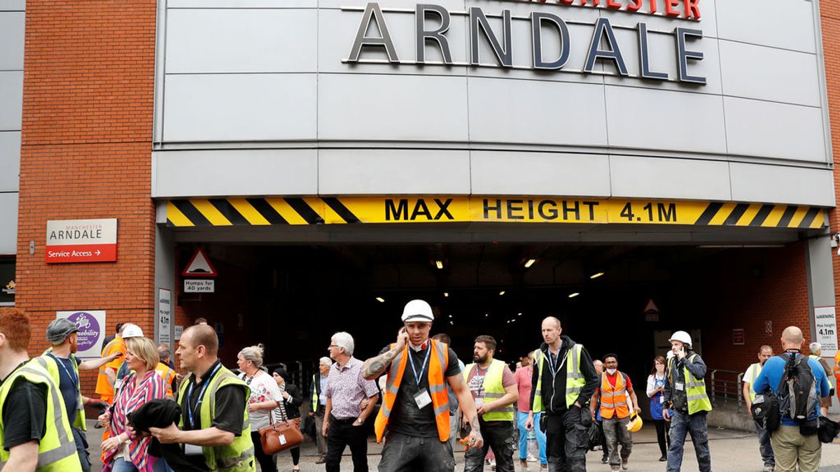 Evacuado en Manchester el centro comercial Arndale