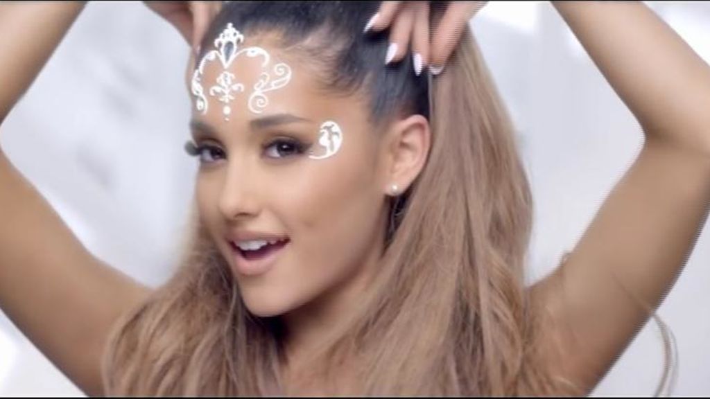 Ariana Grande, la nueva diva del pop, "rota"