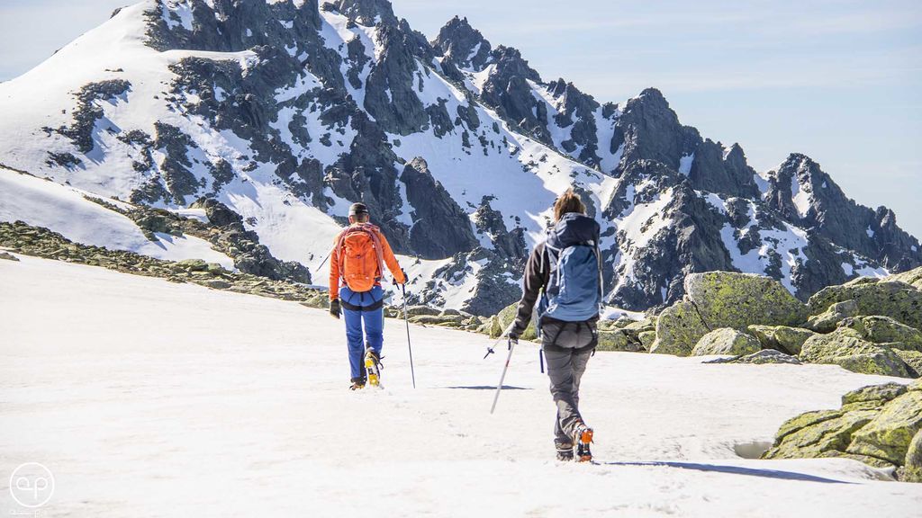 En la cima de Gredos: ascenso al Almanzor