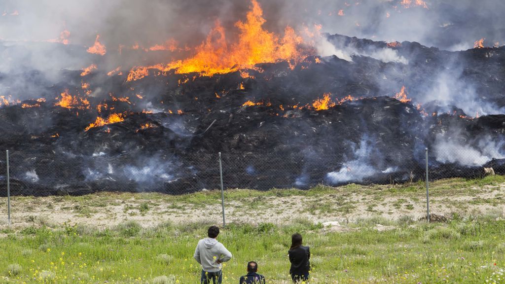 Detenido el presunto autor del incendio del vertedero de neumáticos de Seseña