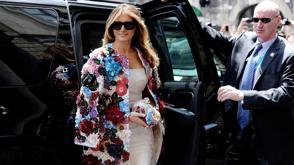 ¿Por qué ha generado polémica este abrigo de Melania Trump?